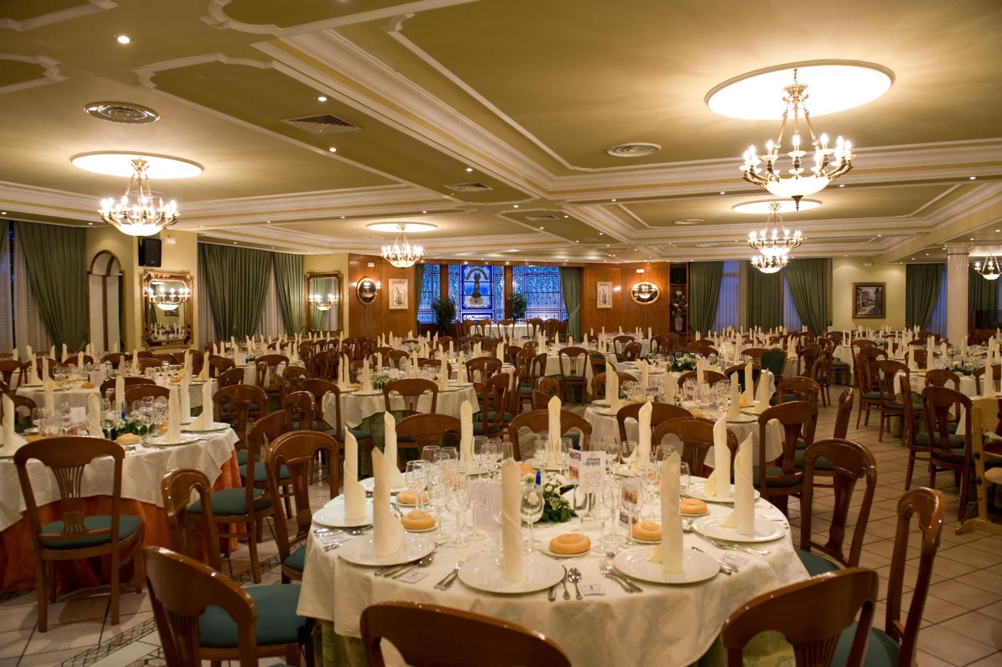 Hotel La Maruxina La Alameda de la Sagra Ngoại thất bức ảnh
